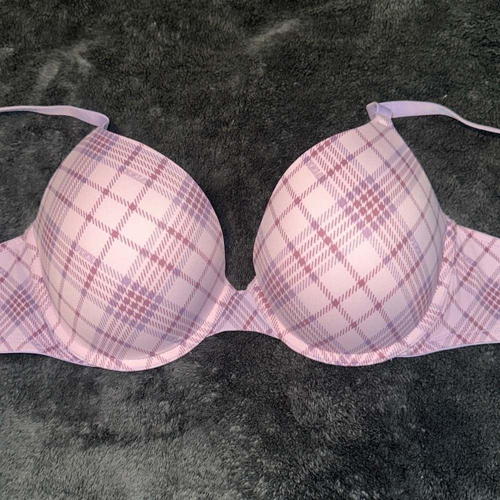 Pink push-up bra